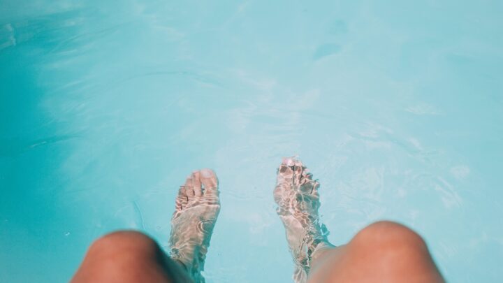 feet, legs, swimming pool, submerged, leisure, nature, outdoors, person, pool, relaxation, summer, turquoise, vacation, water, wet